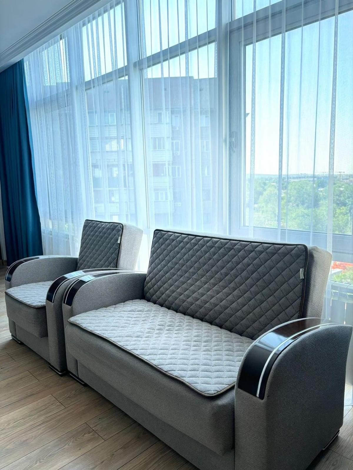Business Hotel Алматы Экстерьер фото
